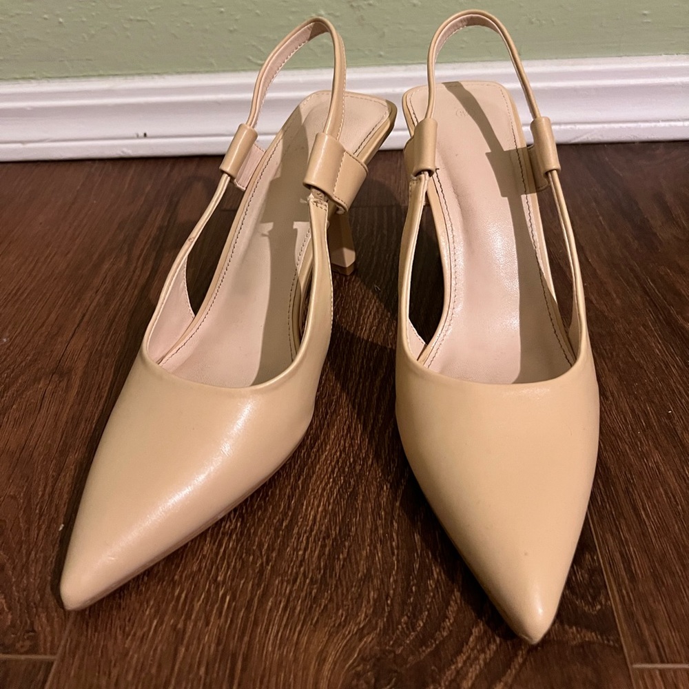 Women’s heels size 8.5